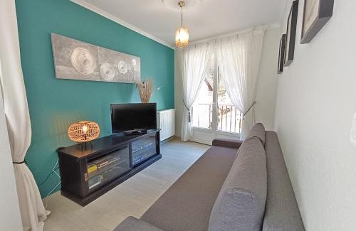 Bagneres-de-Luchon Apartment | Chez Céleste, Luchon centre, T2 bis, 4 personnes