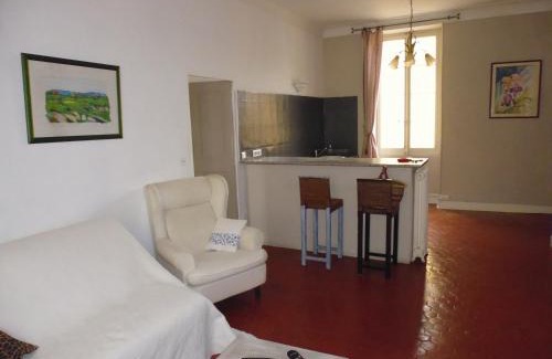 Apt Bed & Breakfast | Chez Christel