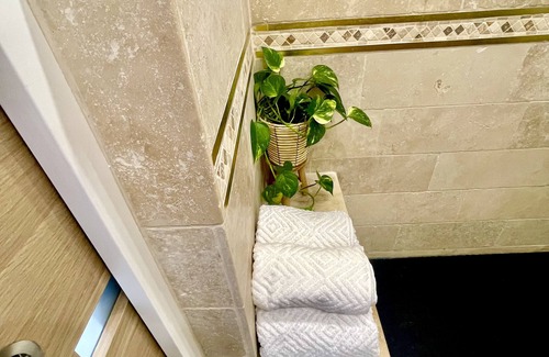 Bassin de Brive Bed & Breakfast | Chez Délicia bed and breakfast