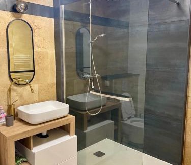 Verdun Apartment | Chez Joe, centre-ville