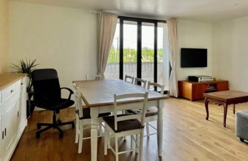 Le Rouet Apartment | 'Chez Jules' Spacious apt with 2 balconies in Marseille