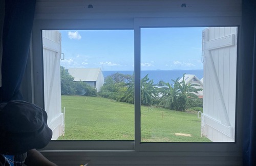 L'Houezel Apartment | Chez Lolo Joli bas de Villa vue mer Avec Jardin et Terrasse