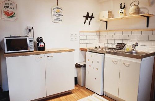Toulouse East Apartment | chez Nino le surfer Globe- trotteur
