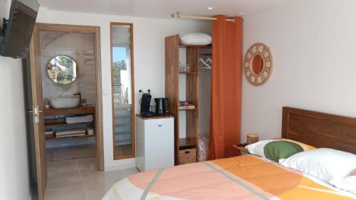 Petite-ÃŽle House | Chez Pack et Ibu