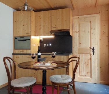 Saleinaz Apartment | Chez Pierre