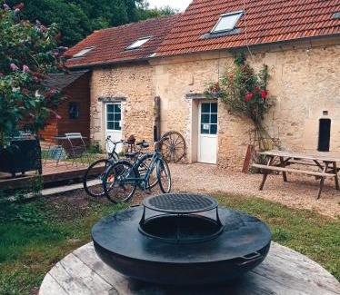 Pierrefonds Cabin | Chez Tombivouac