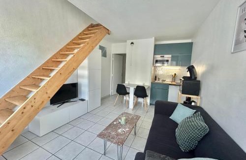 5th Arrondissement Apartment | Chez Vitta - Duplex proche Hôpitaux Universitaires de la Timone Conception