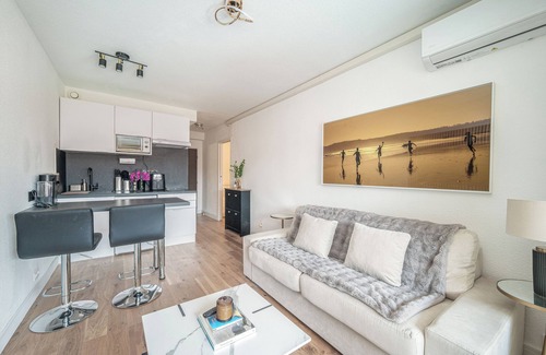 Cannes Old Town Apartment | Chic 1 Bedroom Apartment Minutes from Croissette, Terrace & AC