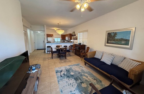 Alice Town Condo | Chic 2-bedroom condo in brilliant Bimini Bay, steps from the Beach, WiFi, AC