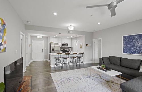 Greenville Downtown Apartment | Chic 2BR Apt, Steps from N Main St, Balcony Viewn