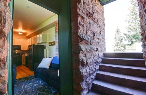 Leadville Condo | Chic 2BR: Near Downtown, Copper Mountain