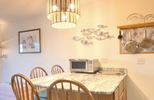 Bayfield Condo | Chic and Modern Beach Front Condo with Lake Views