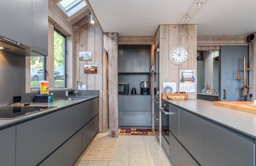 Sea Ranch Cottage | Chic and Modern Loft Home in Desirable Sea Ranch! Walk to the Beach and Trails