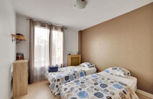 Saint-Denis Apartment | Chic apart with parking