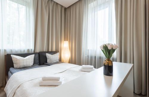 Srodmiescie Południowe Apartment | Chic Apartments - Cozy&Sunny - Great Location - Plac Konstytucji