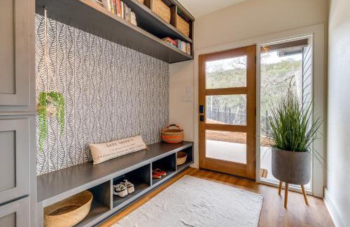 Council Creek South House | Chic Burnet Home on Lake Buchanan with 2 Fireplaces!