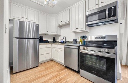 Hot Springs Apartment | Chic & Cozy Lofts in Hot Springs Downtown Hub