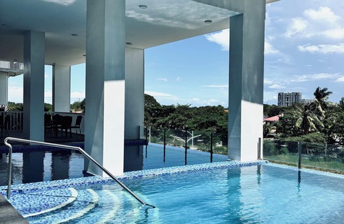 Mandurriao Condo | Chic & Cozy Metro Hideout