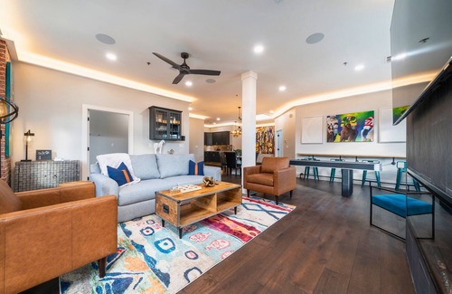 Hot Springs House | Chic Downtown Retreat | Fireplace | Game Area