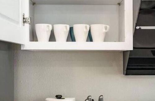 Bonita House | Chic & Fresh 2BSuite in Glendora