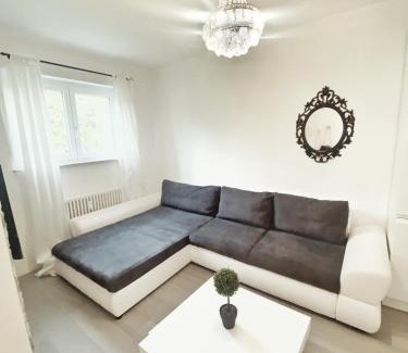 Bolzano Apartment | Chic In The City