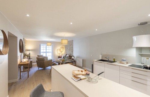 Vannes Apartment | CHIC IN THE HEART OF TOWN