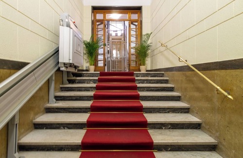 Vatican Apartment | Chic industrial Design apartment by Vatican Museum