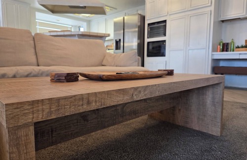 Apple Valley House | Chic Lake House