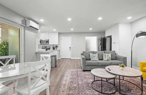 Altadena Apartment | Chic Modern Stay w Patio Near LA Best Sights6