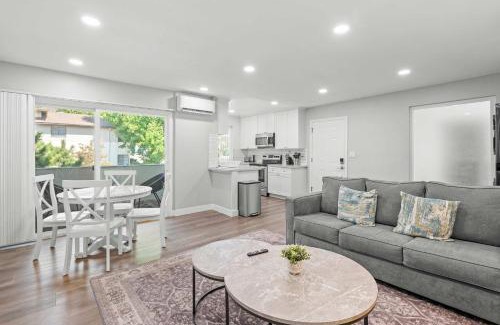 Altadena Apartment | Chic Modern Stay w Patio Near LA Best Sights6