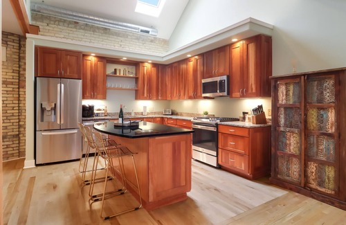 Traverse City Condo | Chic Newly Remodeled Condo in the Historic Commons