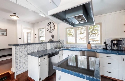 Pittsfield House | Chic Pittsfield Home With A View!