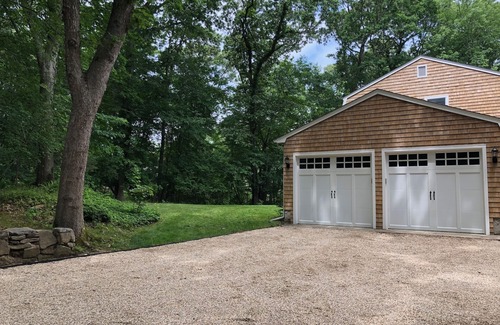 Tuckahoe House | Chic Southampton Home, close to Village and Ocean Beaches