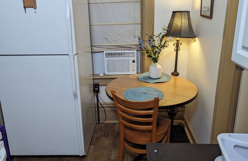 Northside Apartment | Chic studio apartment with AC, WiFi in charming Pueblo