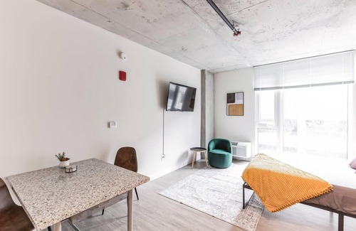 Gateway District Apartment | Chic Studio on Euclid Ave—Walk to Local Hotspots