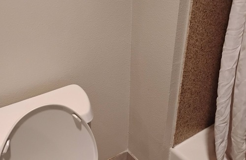 Clodine Apartment | Chic suite in superb Houston with WiFi, AC