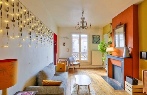 Riquet Stalingrad Apartment | Chic T2, Contemporary, Paris 18, Bright, Wifi.
