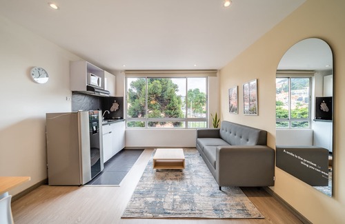 Financial District Apartment | Chic Urban Oasis in Chapinero
