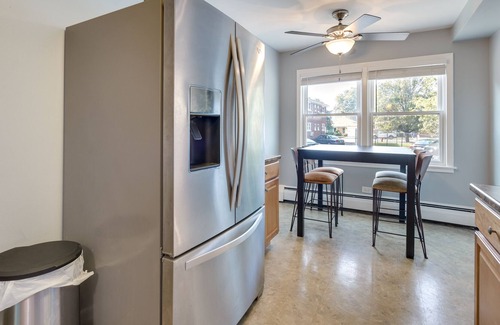 Norwood Park West Condo | Chicago Condo < Half-Mi to Ascension Resurrection!