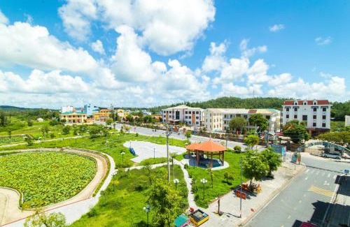 Co To Hotel | Chichi Inn Hotel CoTo