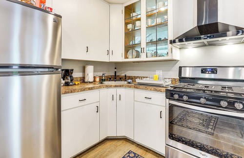 Redding Ridge Cottage | Chickens On-Site: Cottage, 2 Mi to Saugatuck Falls