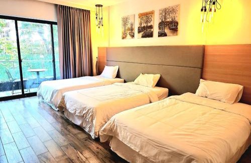 Daun Penh Hotel | CHILCHILL Hotel Riverside
