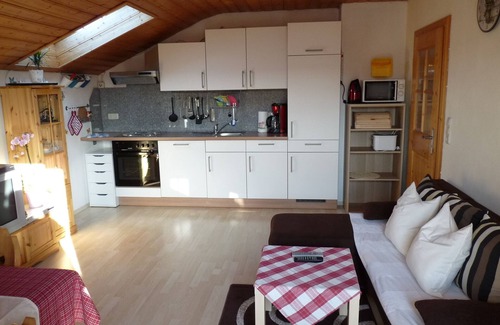 Taching a.See Apartment | Child-friendly farm in a quiet panoramic location in Taching am See