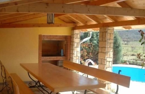 Salakovci House | Child-friendly, with pool