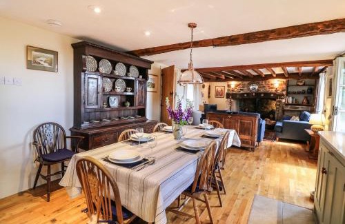 South Tawton House | Chilvery Farm Cottage