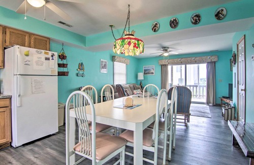 Chincoteague House | Chincoteague Townhome w/Pony Views from Deck!