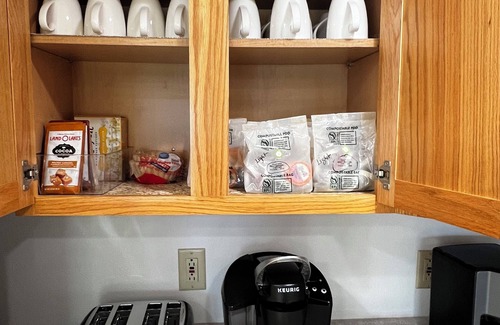 Lake Wissota Apartment | 🔥 Chippewa Falls Lakefront. Lake Wissota Sunsets. Family & Work Stays ·Fire Pit