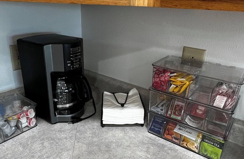 Lake Wissota Apartment | 🔥 Chippewa Falls Lakefront. Lake Wissota Sunsets. Family & Work Stays ·Fire Pit