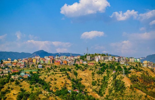 Shimla Apartment | Chivas 3bhk Shimla- Parking+ Rooftop+Wi-Fi+BBQ