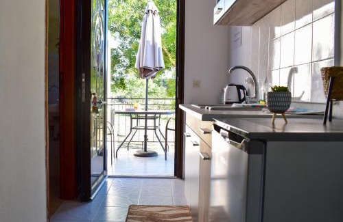 Eresos-Antissa Apartment | Chliara apartments by Tzalas